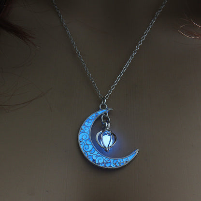 Glowing Pendant Necklaces Silver Plated Chain Necklaces