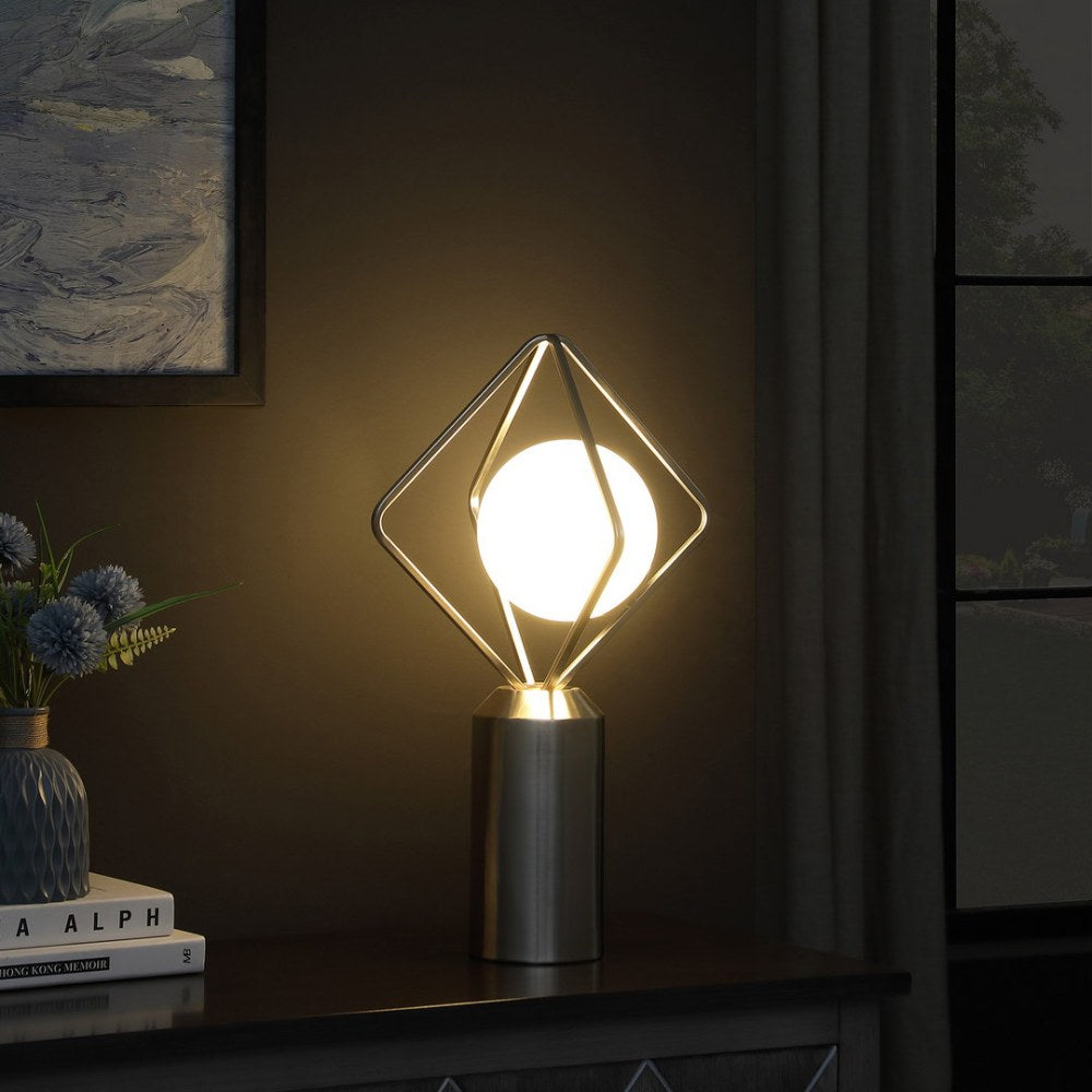 Ernst Modern Monoclinic Pendeloque Silver Metal Table Lamp