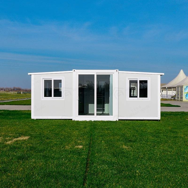 Prefabricated House to Live In Tiny Mobile Home