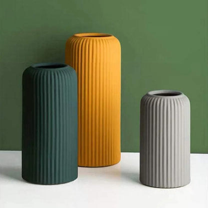 Minimalist Scandinavian-Style Cylinder Vase